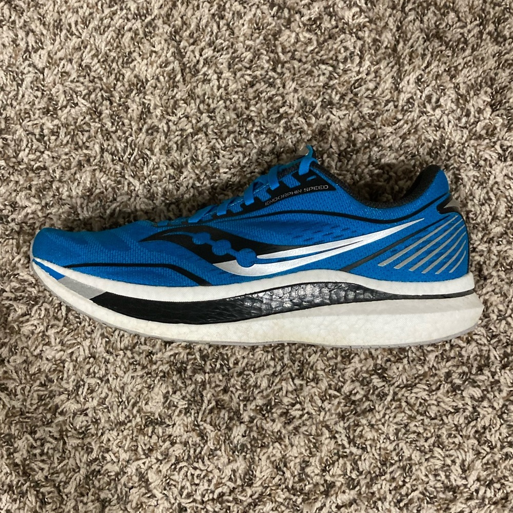 Saucony Endorphin Speed